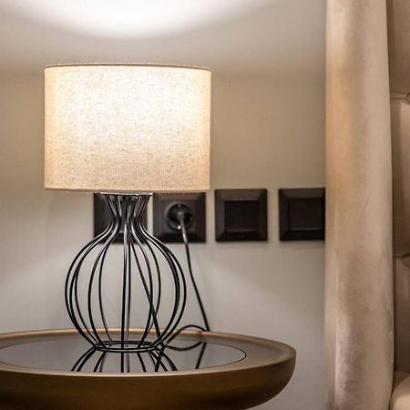 Smaragdi Luxury Jacuzzi Apartment Noho Premium Living Athènes Extérieur photo