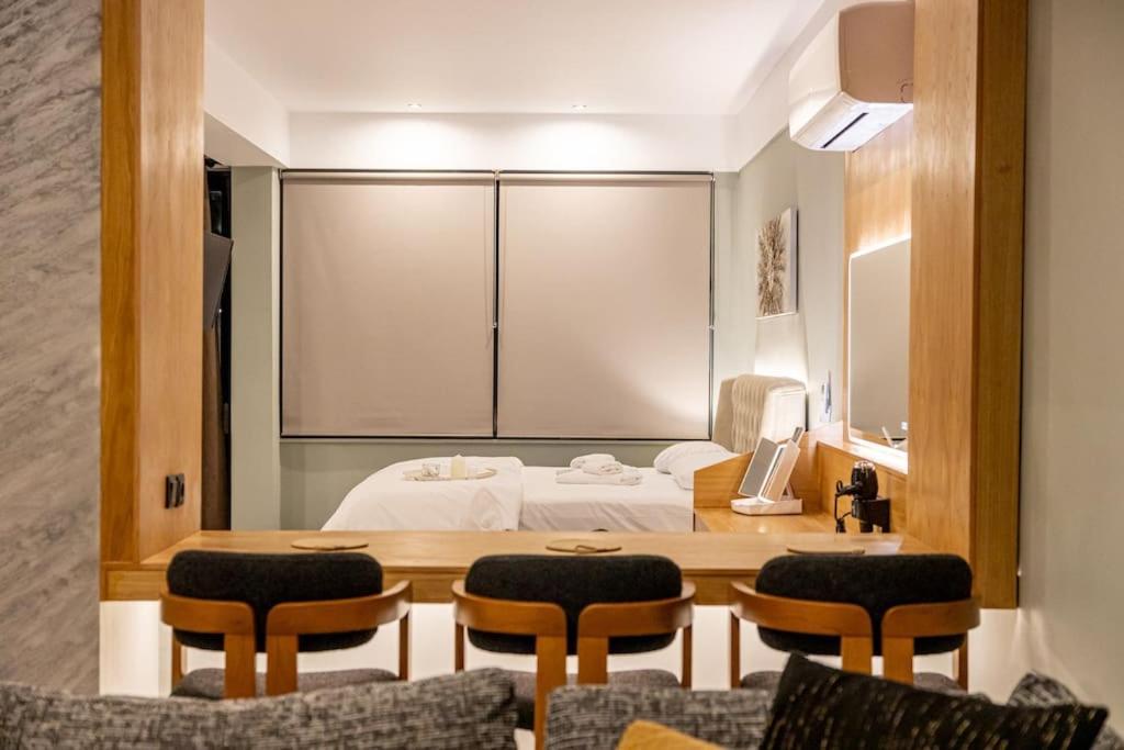 Smaragdi Luxury Jacuzzi Apartment Noho Premium Living Athènes Extérieur photo