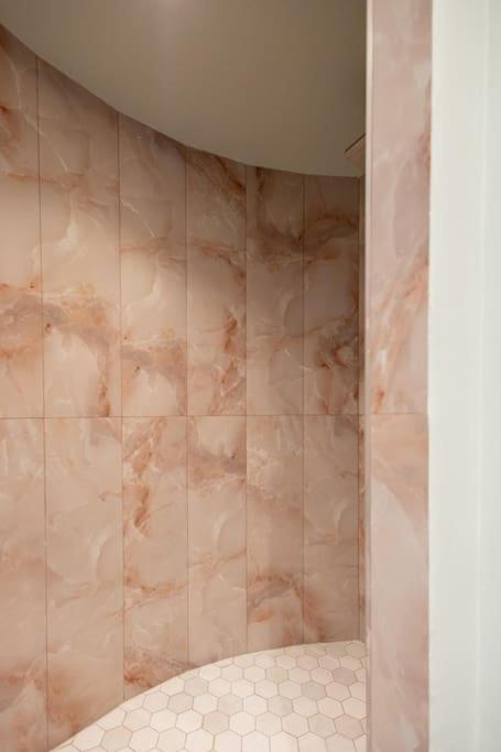 Smaragdi Luxury Jacuzzi Apartment Noho Premium Living Athènes Extérieur photo