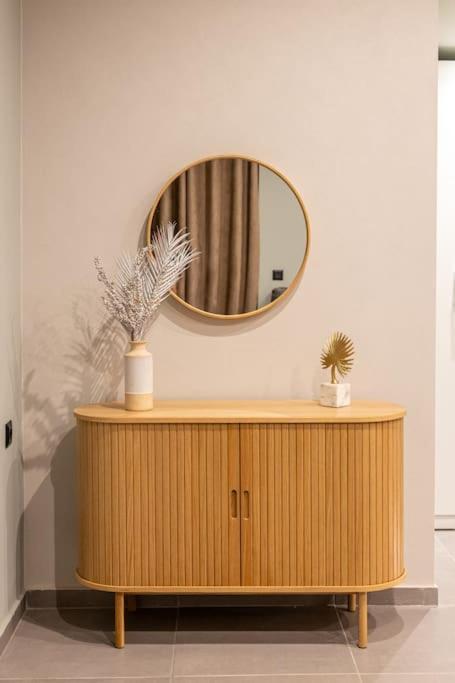 Smaragdi Luxury Jacuzzi Apartment Noho Premium Living Athènes Extérieur photo