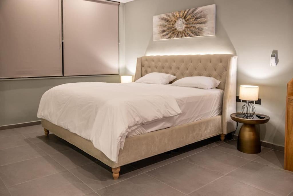 Smaragdi Luxury Jacuzzi Apartment Noho Premium Living Athènes Extérieur photo