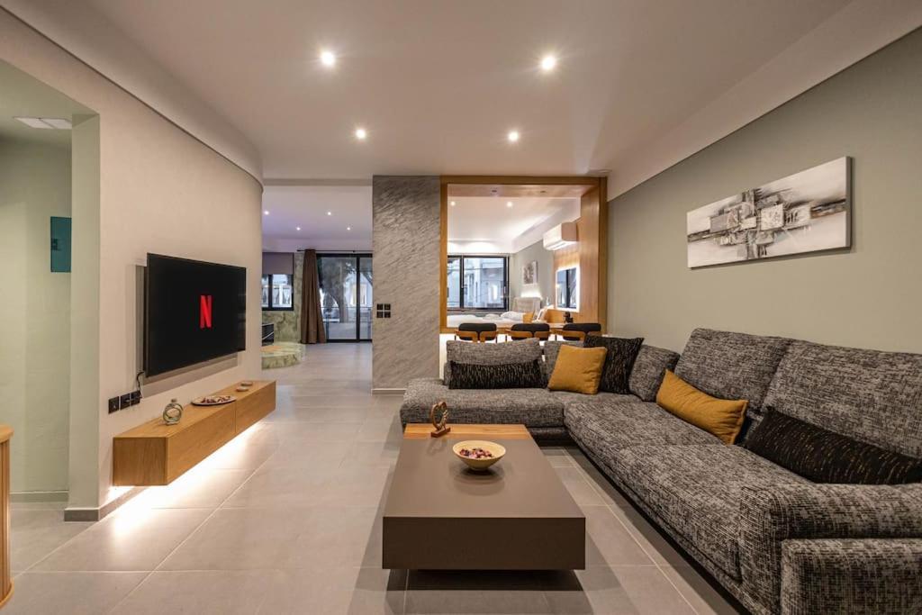 Smaragdi Luxury Jacuzzi Apartment Noho Premium Living Athènes Extérieur photo